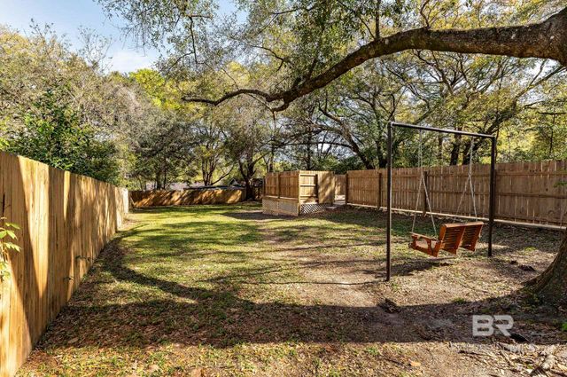 5404 Forest Park Drive, Mobile, AL 36618