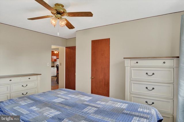 5002 UTAH AVE, Harrisburg, PA 17109