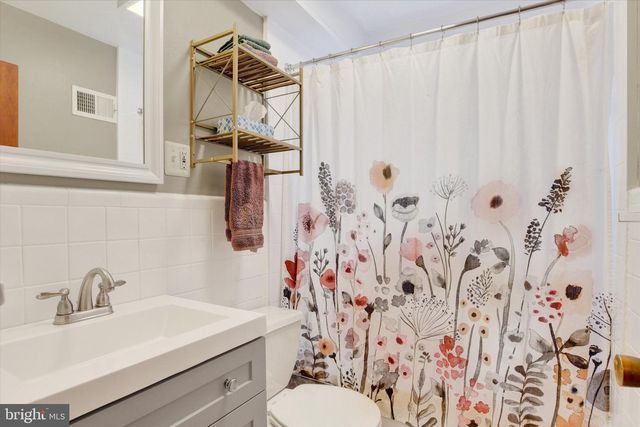 5002 UTAH AVE, Harrisburg, PA 17109