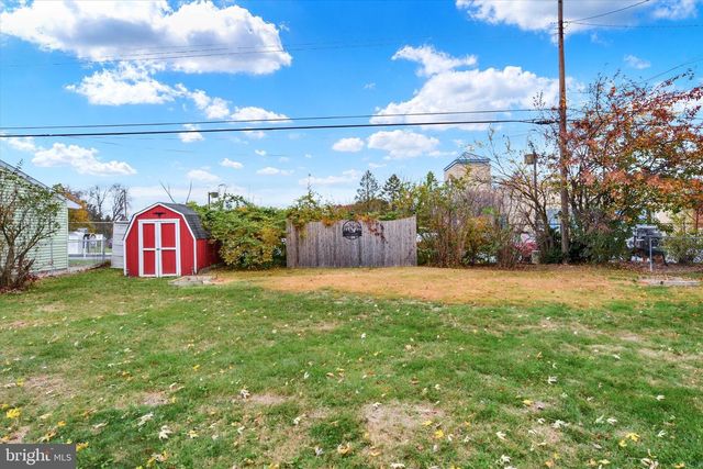 5002 UTAH AVE, Harrisburg, PA 17109