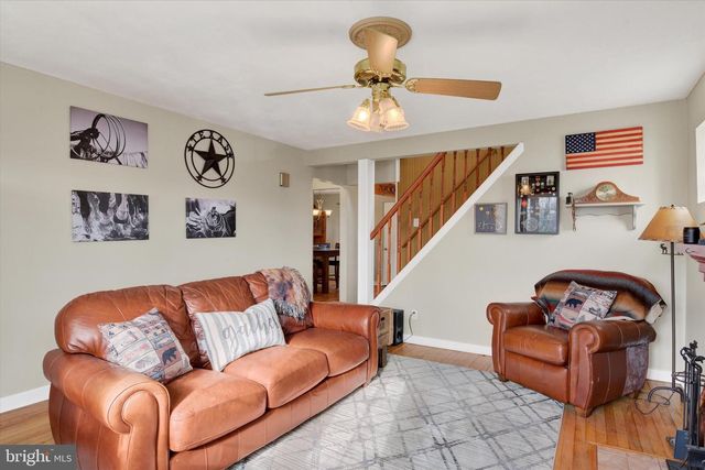 5002 UTAH AVE, Harrisburg, PA 17109