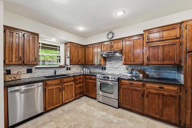 6505 Ponderosa Lane, Colleyville, TX 76034