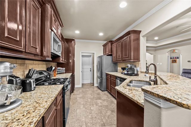 4210 Summer Wind Dr, Corpus Christi, TX 78413