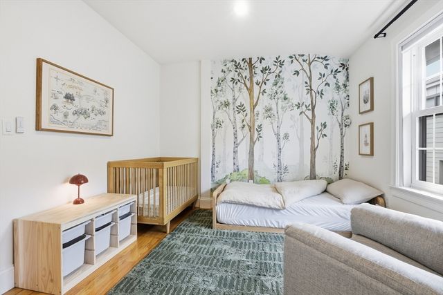 235 Lowell St 6, Somerville, MA 02144