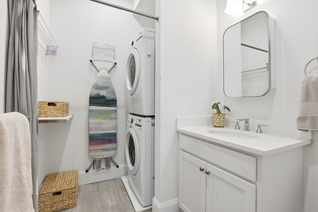 235 Lowell St 6, Somerville, MA 02144