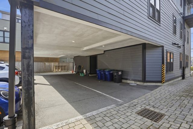 235 Lowell St 6, Somerville, MA 02144