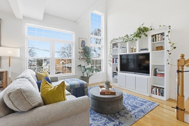 235 Lowell St 6, Somerville, MA 02144