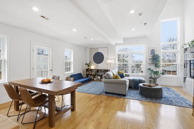 235 Lowell St 6, Somerville, MA 02144