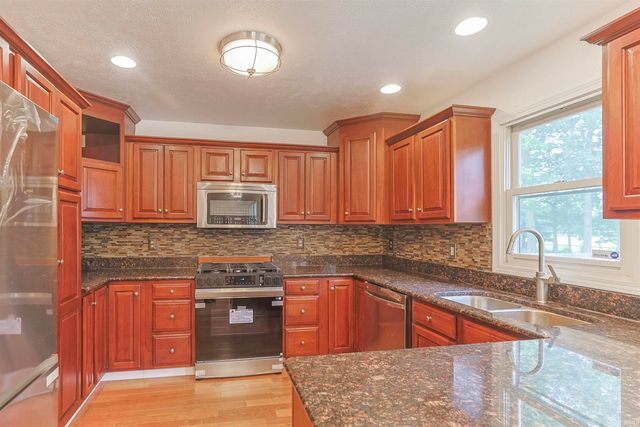 53134 old farm Road, Elkhart, IN 46514