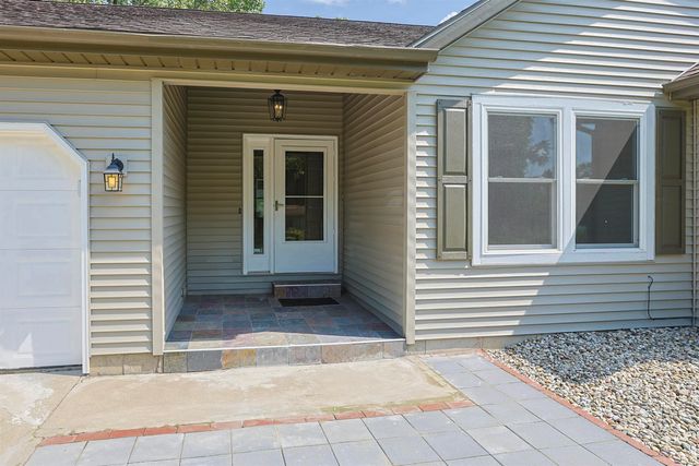 53134 old farm Road, Elkhart, IN 46514