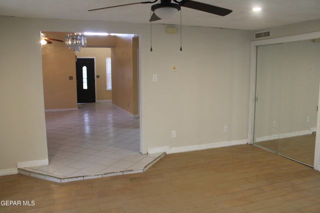 11724 JENNIFER Drive, El Paso, TX 79936