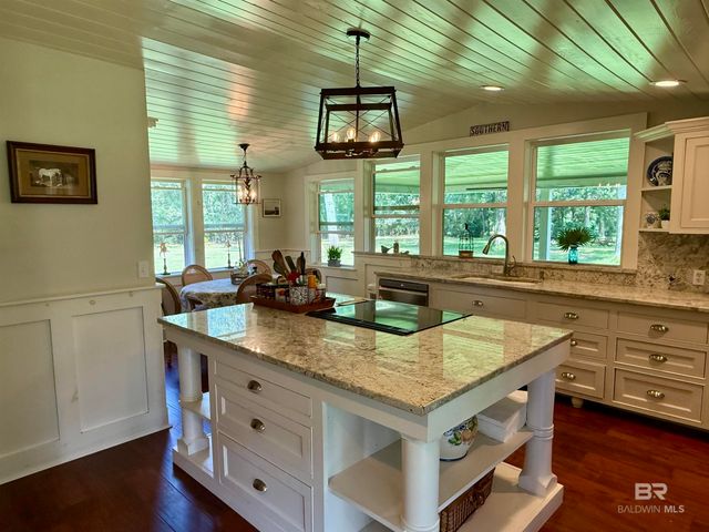 16627 County Road 26, Foley, AL 36535