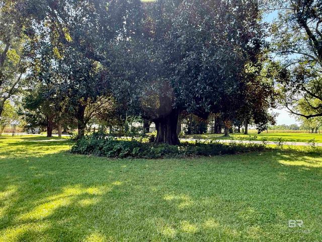 16627 County Road 26, Foley, AL 36535