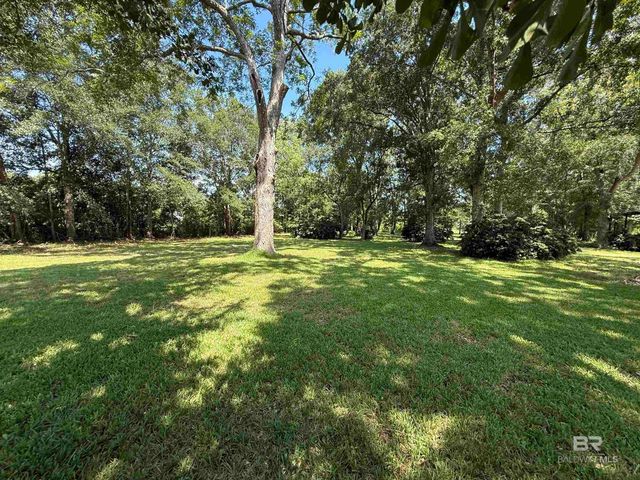 16627 County Road 26, Foley, AL 36535