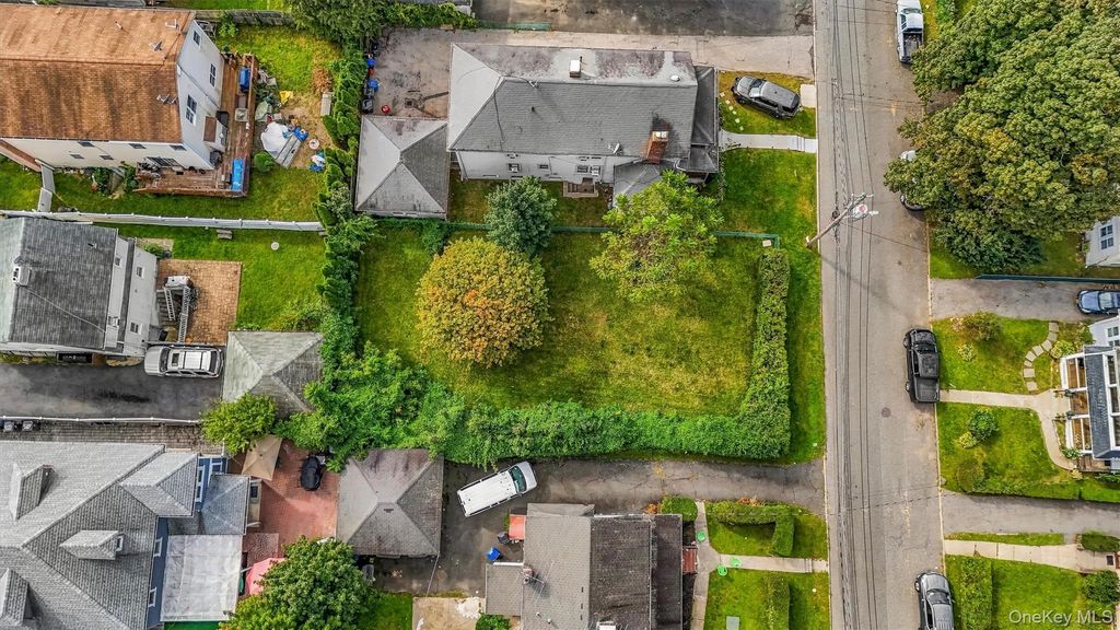 Vacant Florence Avenue, White Plains, NY 10607 — photo 2