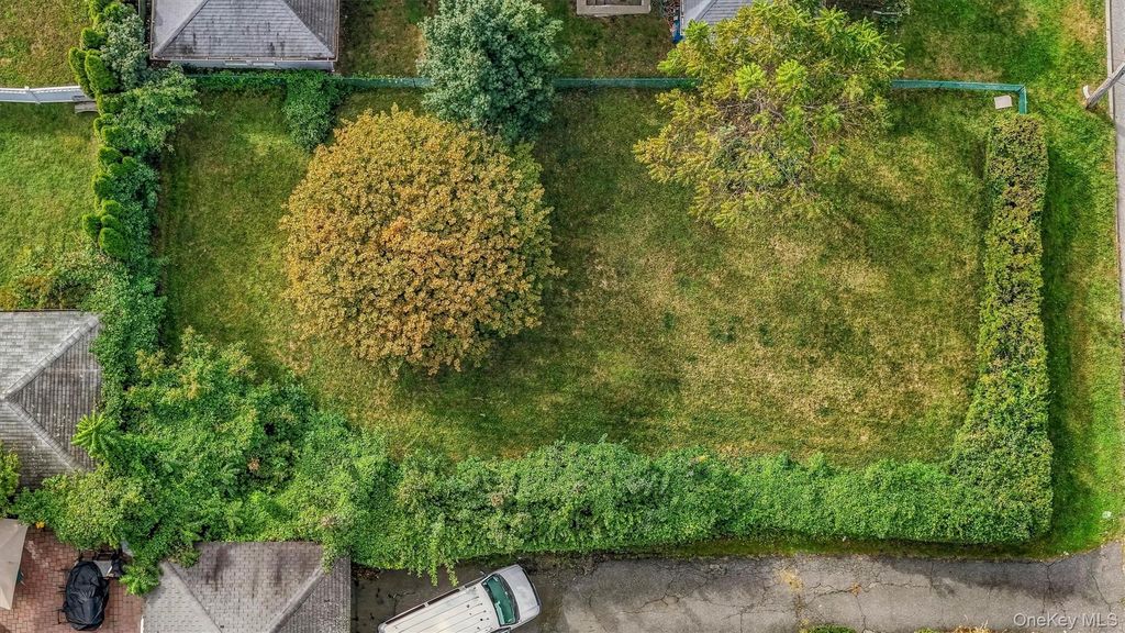 Vacant Florence Avenue, White Plains, NY 10607 — photo 3