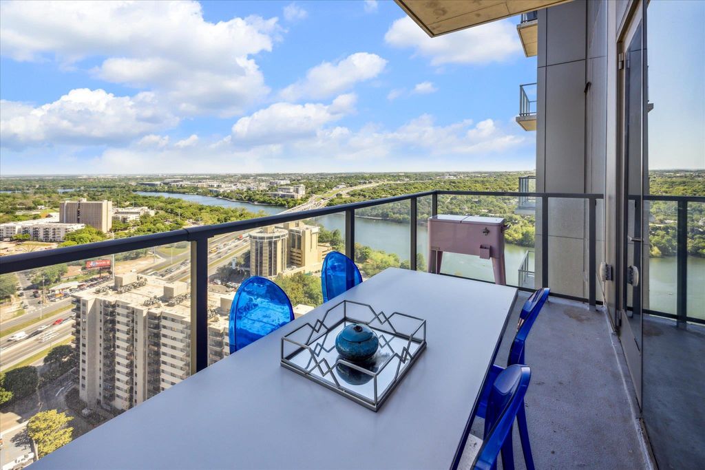 44 East Ave 2509, Austin, TX 78701