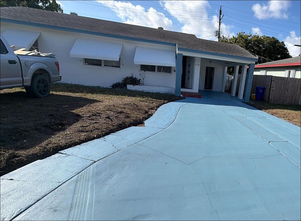 936 45th Street, West Palm Beach, FL 33407
