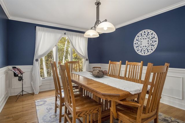 7160 River Valley Drive, Alto, MI 49302