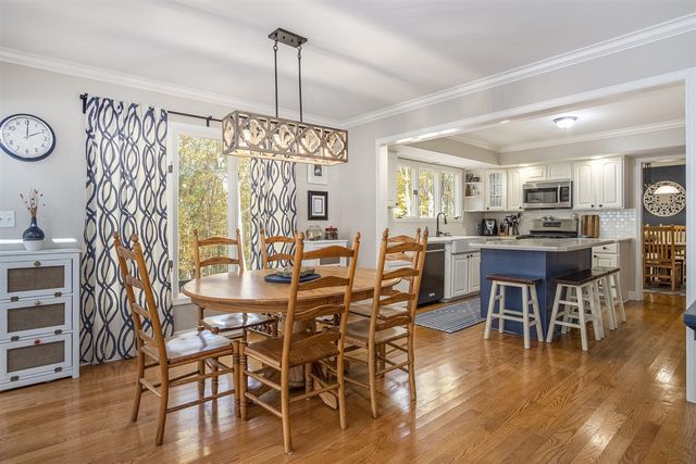 7160 River Valley Drive, Alto, MI 49302