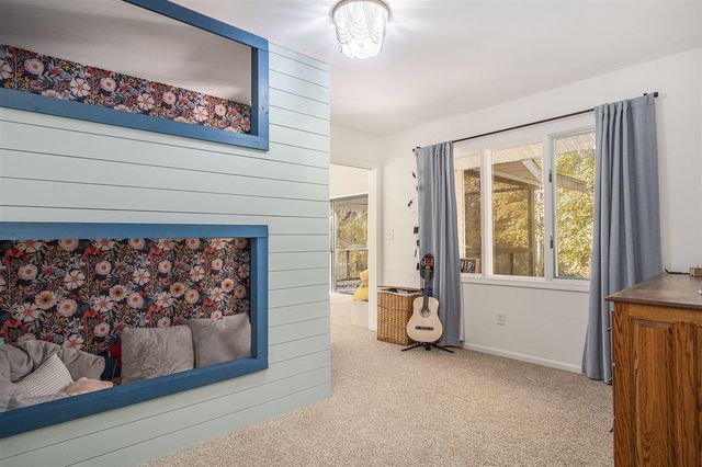 7160 River Valley Drive, Alto, MI 49302