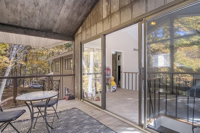 7160 River Valley Drive, Alto, MI 49302