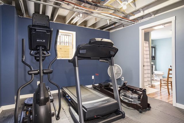 7160 River Valley Drive, Alto, MI 49302