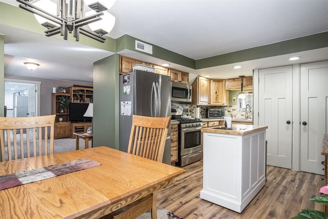 7160 River Valley Drive, Alto, MI 49302