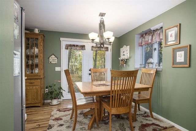 7160 River Valley Drive, Alto, MI 49302