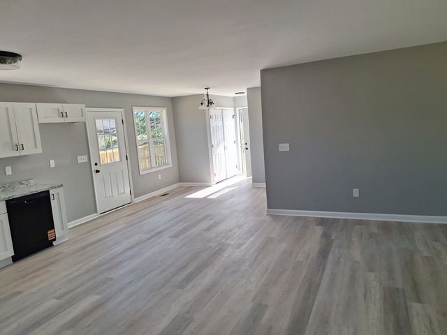 80 Dave O Lane, Loretto, TN 38469