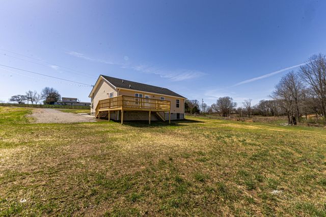 80 Dave O Lane, Loretto, TN 38469