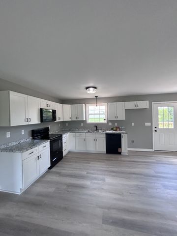 80 Dave O Lane, Loretto, TN 38469