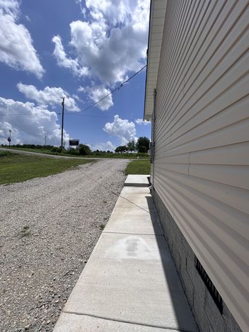 80 Dave O Lane, Loretto, TN 38469
