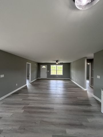 80 Dave O Lane, Loretto, TN 38469