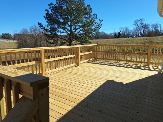 80 Dave O Lane, Loretto, TN 38469