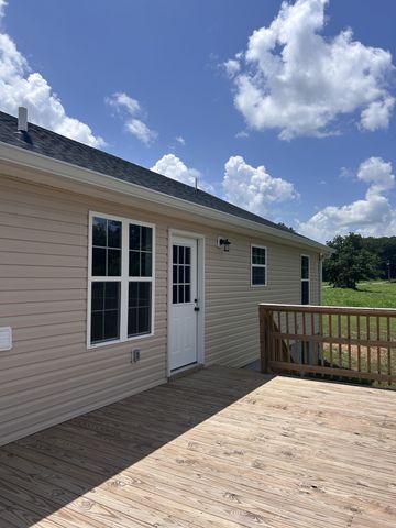 80 Dave O Lane, Loretto, TN 38469