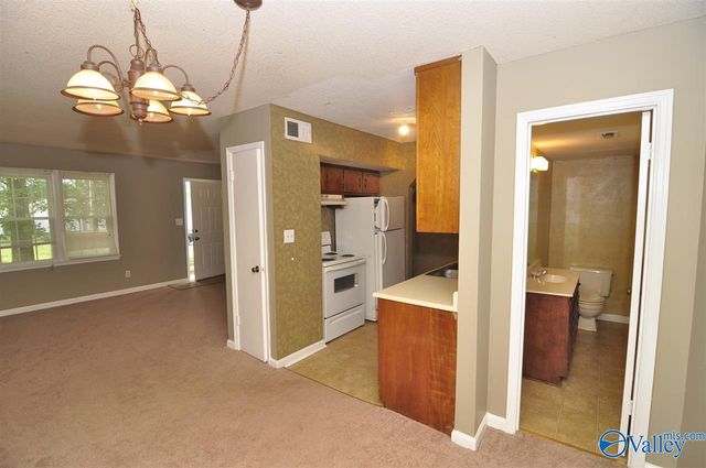 1332 Blake Bottom Road B, Huntsville, AL 35806