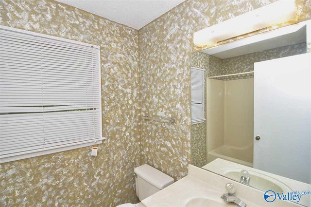 1332 Blake Bottom Road B, Huntsville, AL 35806