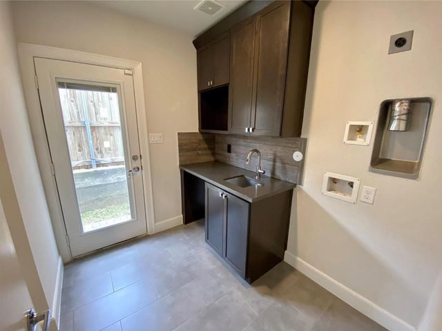 346 Eado Park Circle, Houston, TX 77020