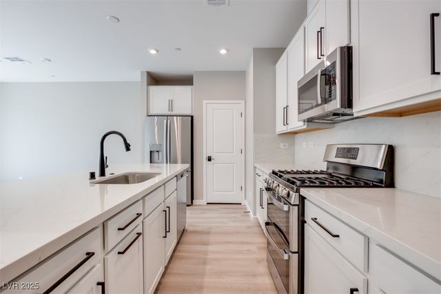 9245 Litvin Street, Las Vegas, NV 89166