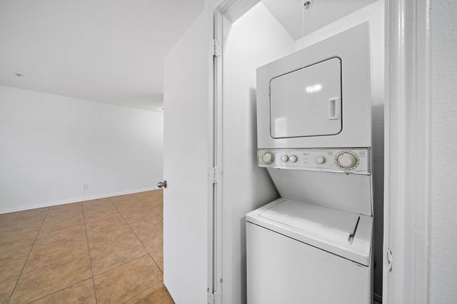 8100 Seawall Boulevard 186, Galveston, TX 77551
