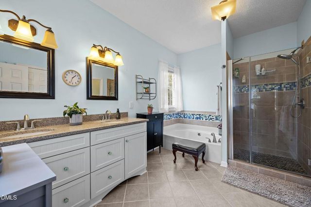 1220 Hillingdon Way, Raleigh, NC 27614