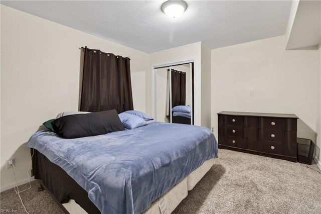4013 Timberland DR, Portsmouth, VA 23703