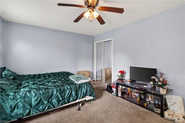 4013 Timberland DR, Portsmouth, VA 23703