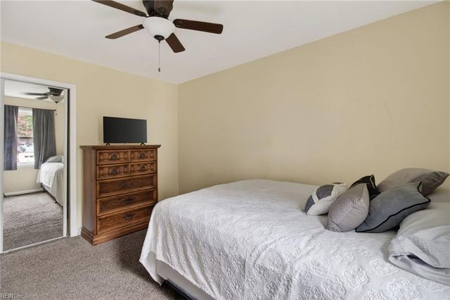 4013 Timberland DR, Portsmouth, VA 23703
