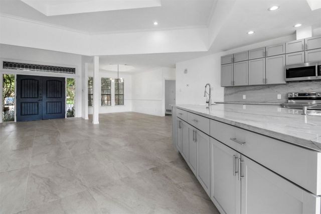 7319 Briarnoll, Dallas, TX 75252