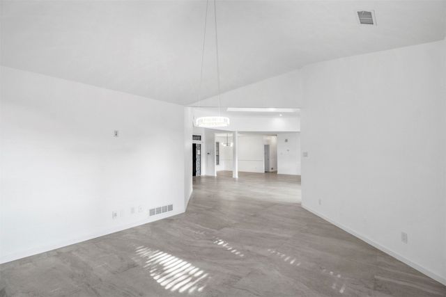 7319 Briarnoll, Dallas, TX 75252