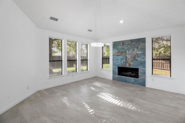 7319 Briarnoll, Dallas, TX 75252