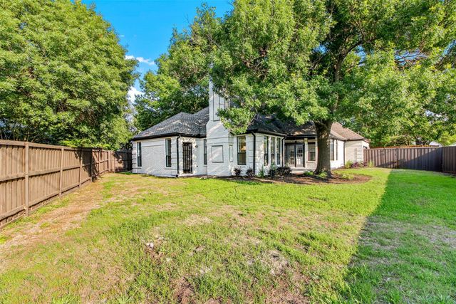 7319 Briarnoll, Dallas, TX 75252