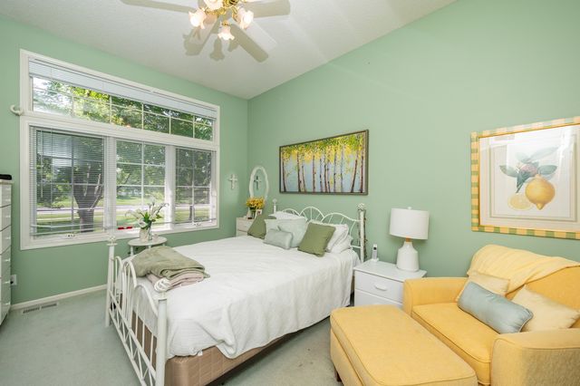 2801 EP True Parkway 201, West Des Moines, IA 50265